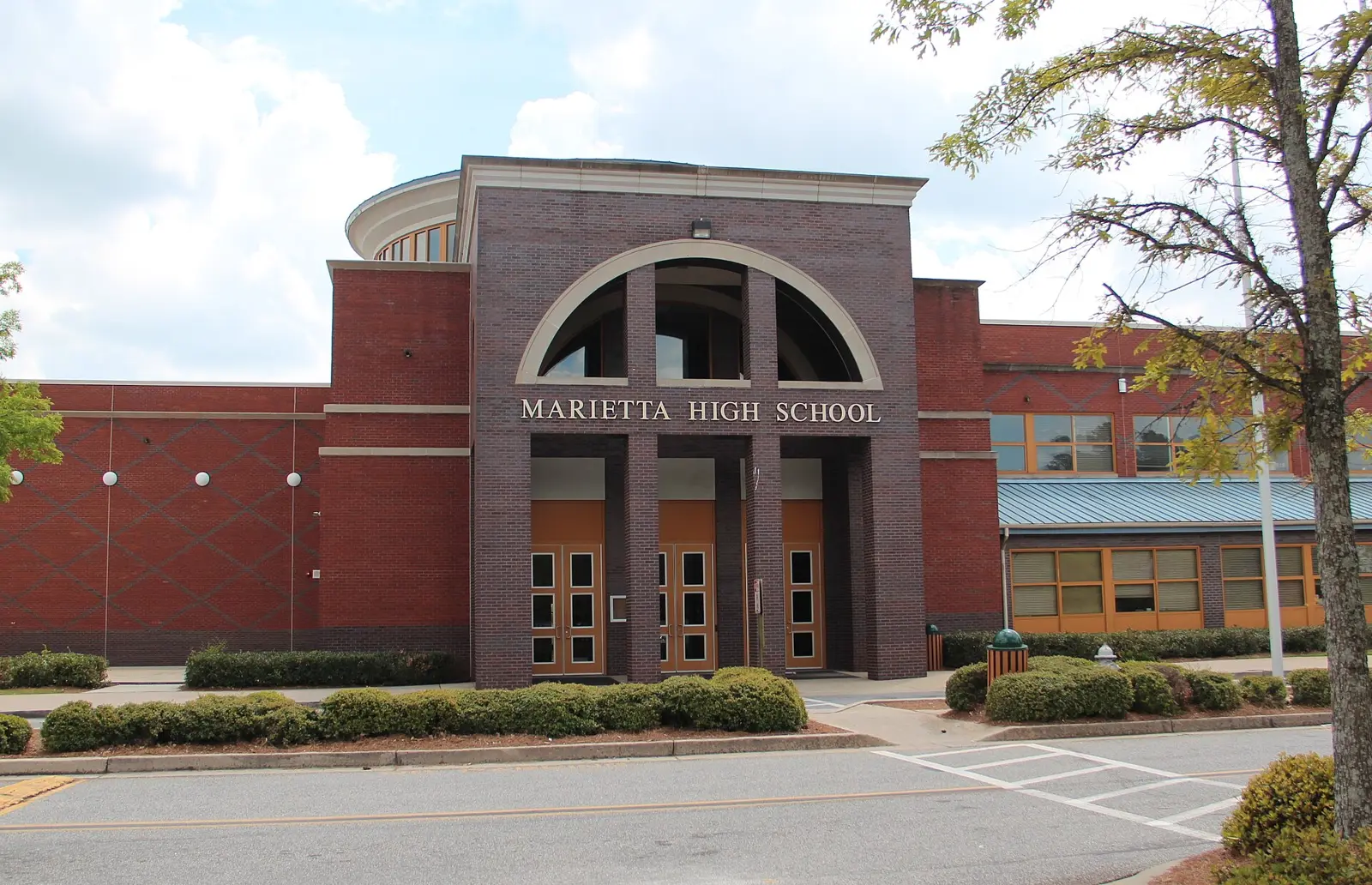 The front entrance of Marietta High School on Whitlock Avenue